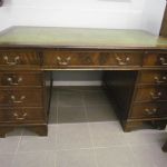 685 3069 WRITING DESK